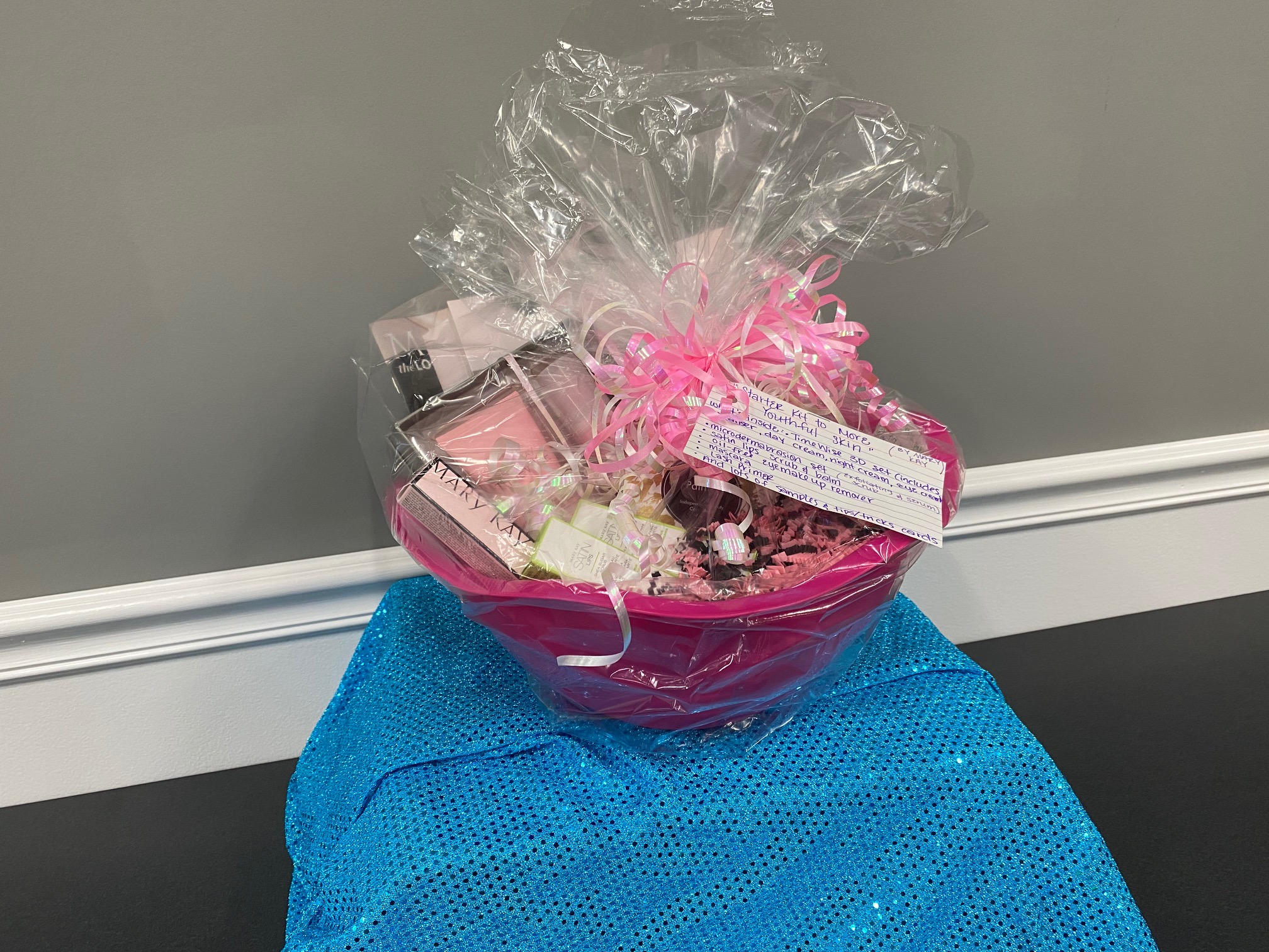 Mary Kay Starter Kit to More Youthful Skin ($250 Value)